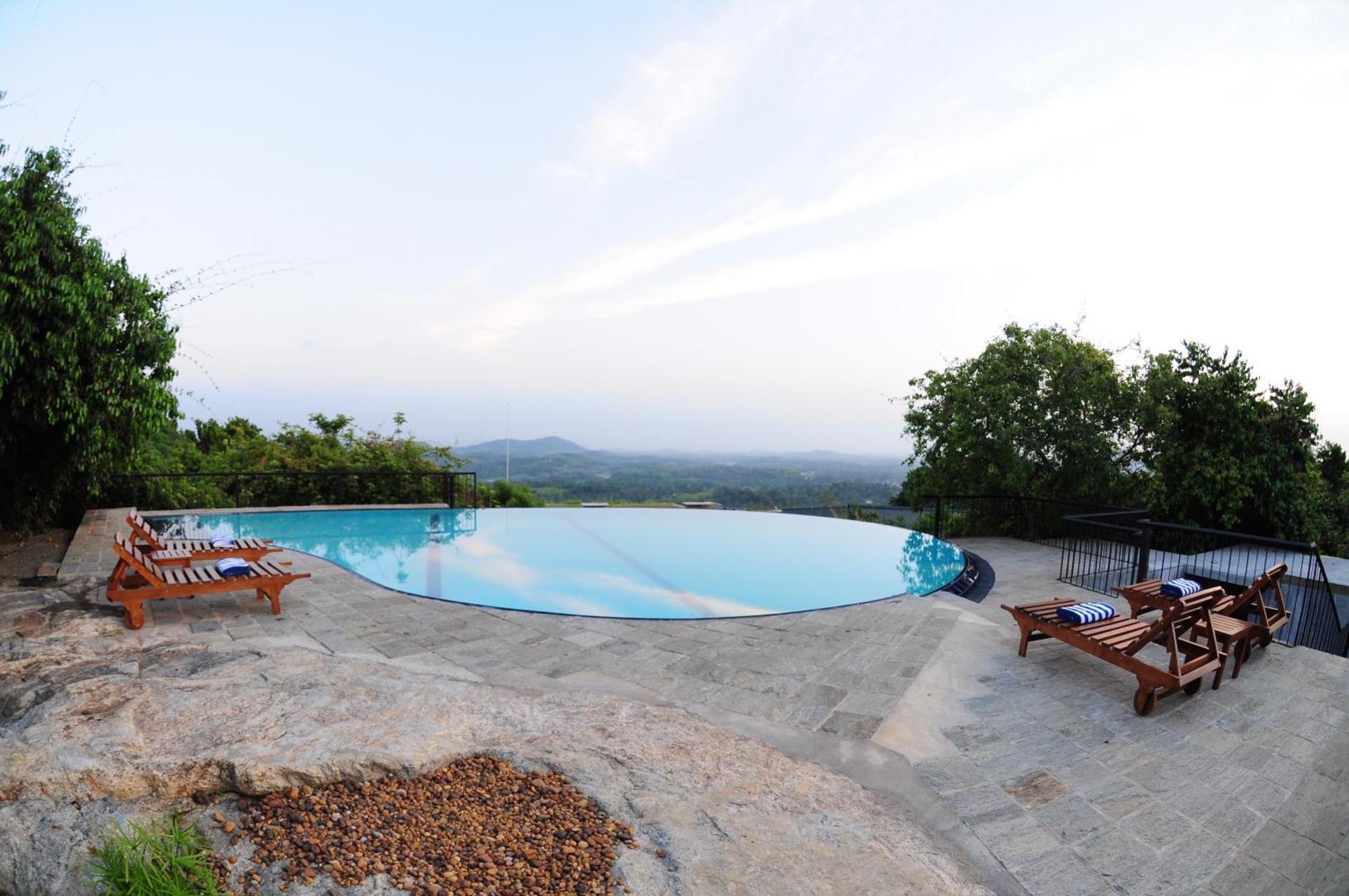 Kithul Kanda The Mountain Resort Padukka Dış mekan fotoğraf